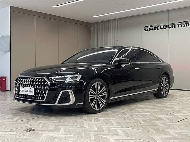 Audi A8 2023 2L — из Китая под ключ