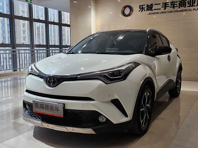 Toyota C-HR — Кроссовер под заказ из Китая