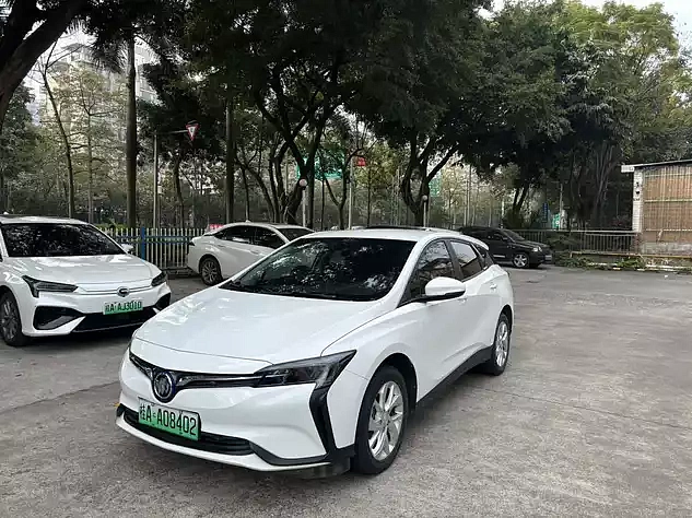 Buick Velite 6 2023 — из Китая под ключ