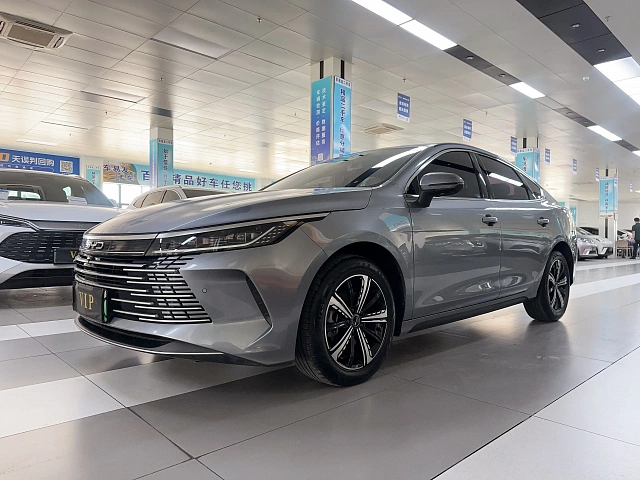 BYD Destroyer 05 — Седан под заказ из Китая