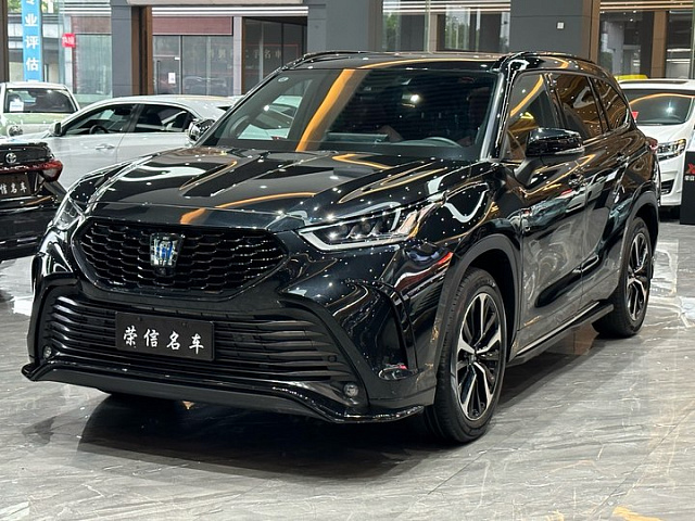 Toyota Crown Kluger — Внедорожник под заказ из Китая