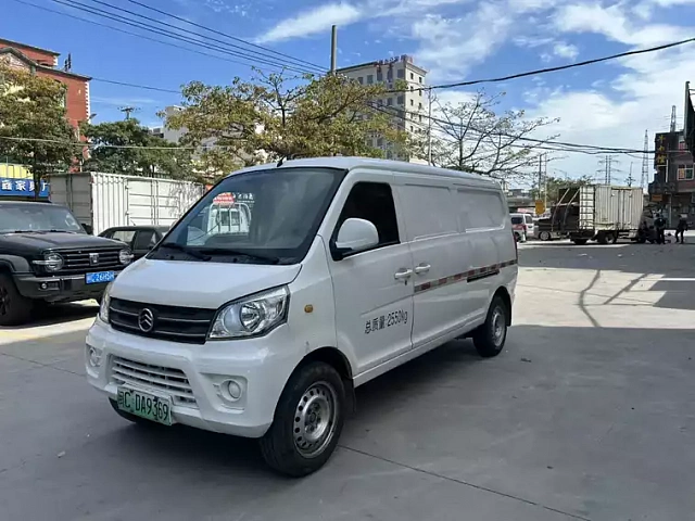 Jinbei Dragon Hiace EV — Фургон под заказ из Китая