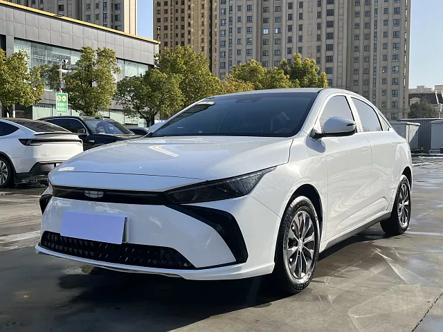 Geely Geometry G6 — Седан под заказ из Китая