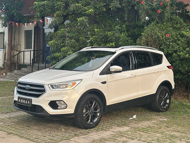Ford Kuga 2021 1.5L — из Китая под ключ