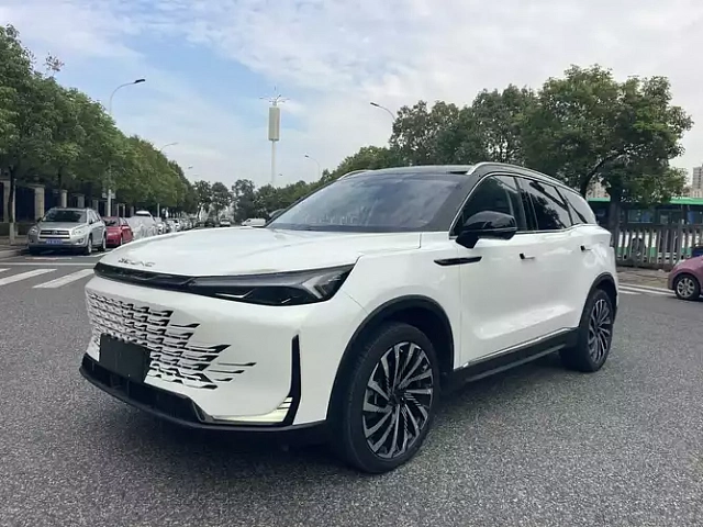 BAIC Beijing X7 2024 1.5L — из Китая под ключ